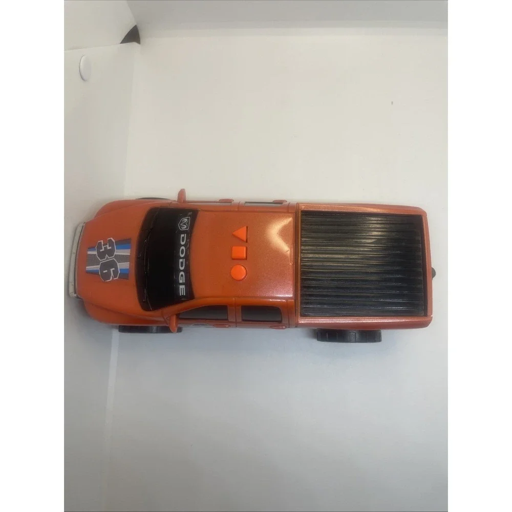 Road Rippers 1997 Dodge Ram 1500 Pickup Truck  Diecast Toy Vehicle ORANGE‎